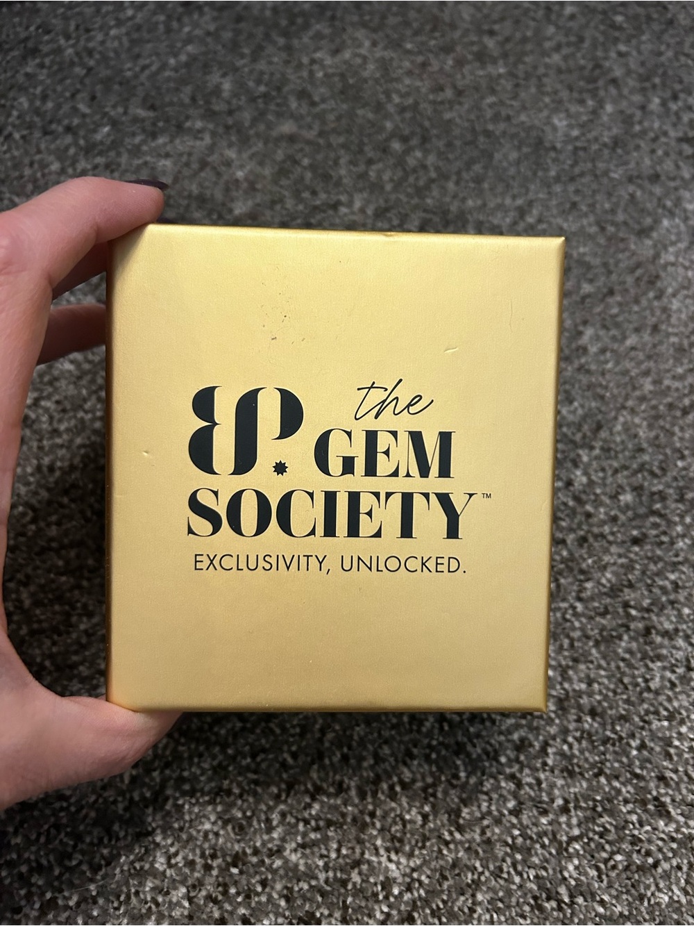 The Gem Society Gold Bracelet Box - Luxury Presentation